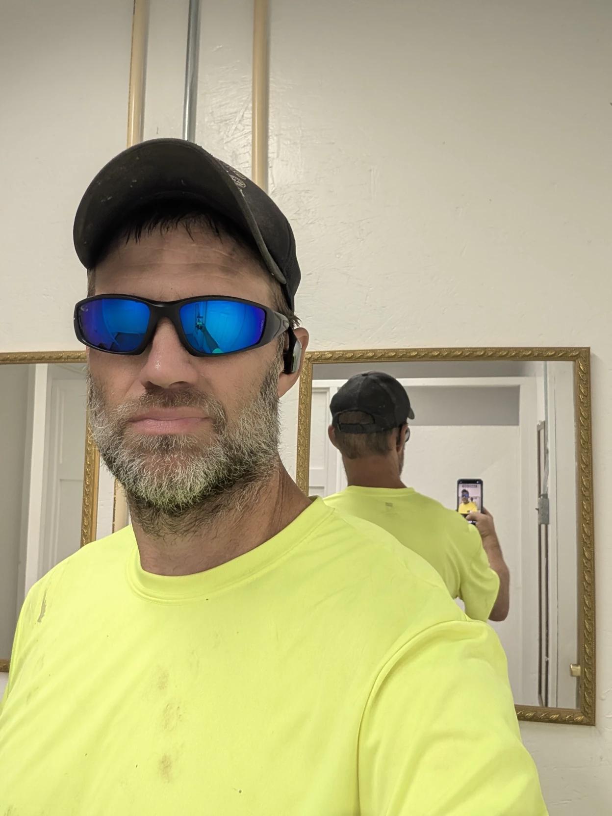 Bad Motherfucker  thumbnail