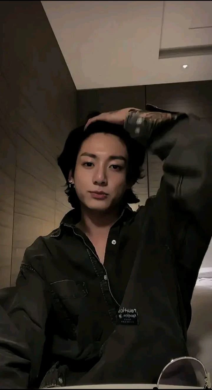 Jeon Jungkook thumbnail