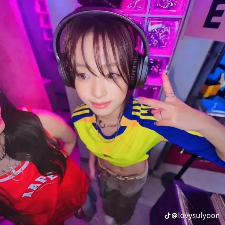 Nayeon thumbnail
