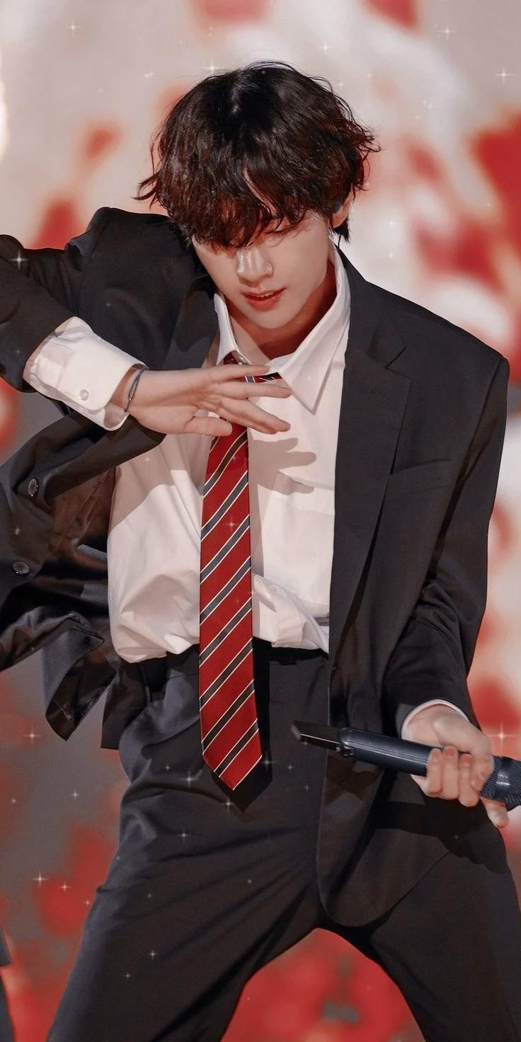 Kim Taehyung thumbnail