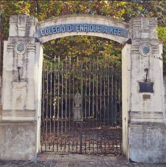 Pupila/1810/Argentina School thumbnail
