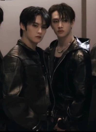 Lee know o Bang Chan? thumbnail