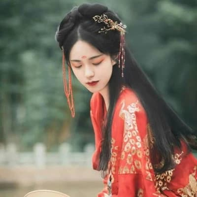 Queen code thumbnail
