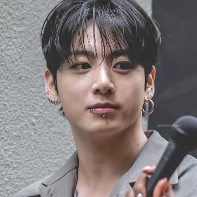 Jeon Jungkook thumbnail