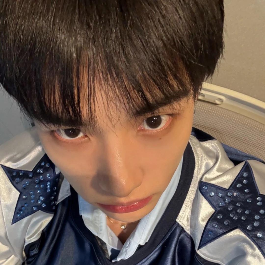 Hyunjin thumbnail