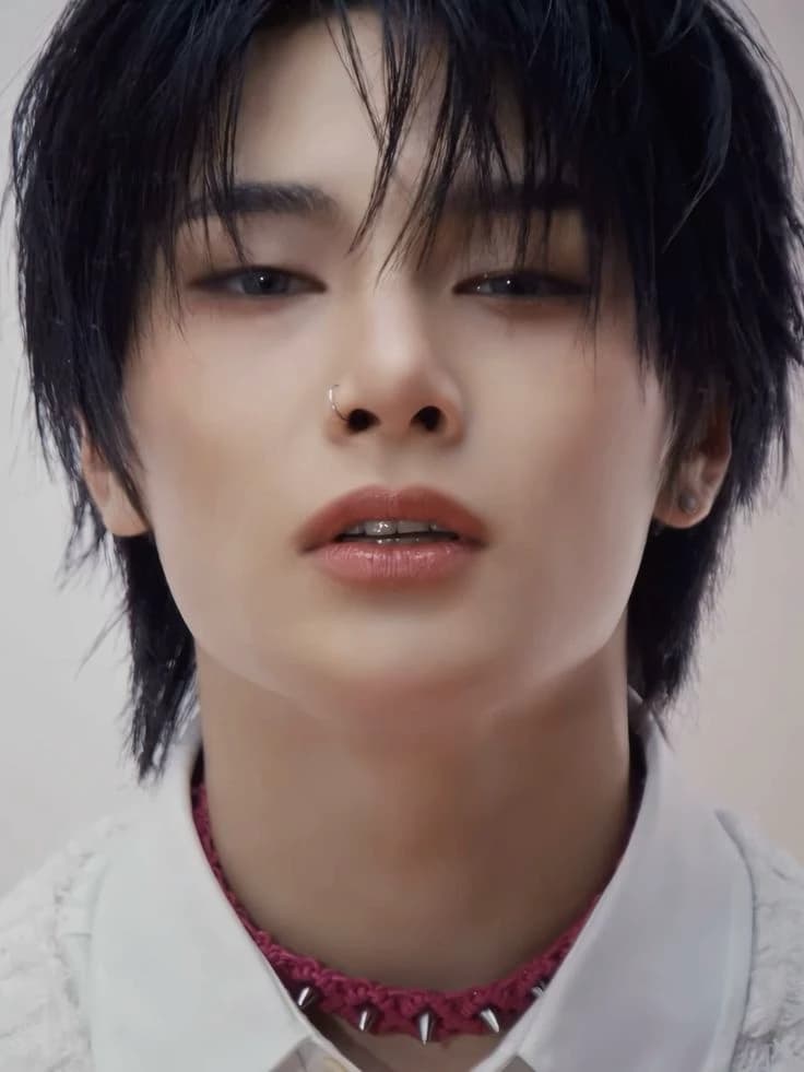 Yang Jeongin thumbnail