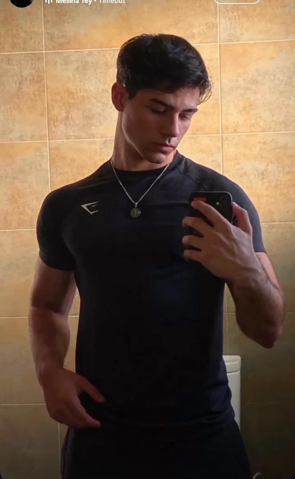 Dean heolstor thumbnail