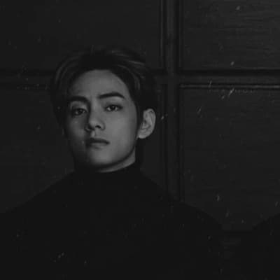 Kim Tae-hyung thumbnail