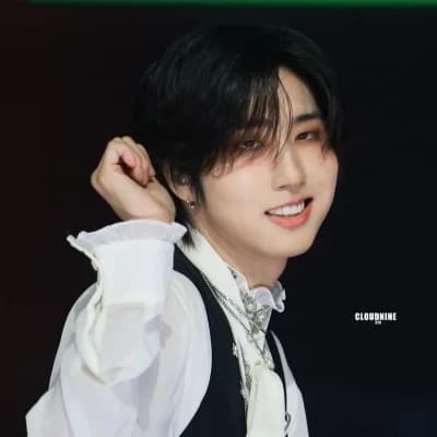 Han Jisung thumbnail