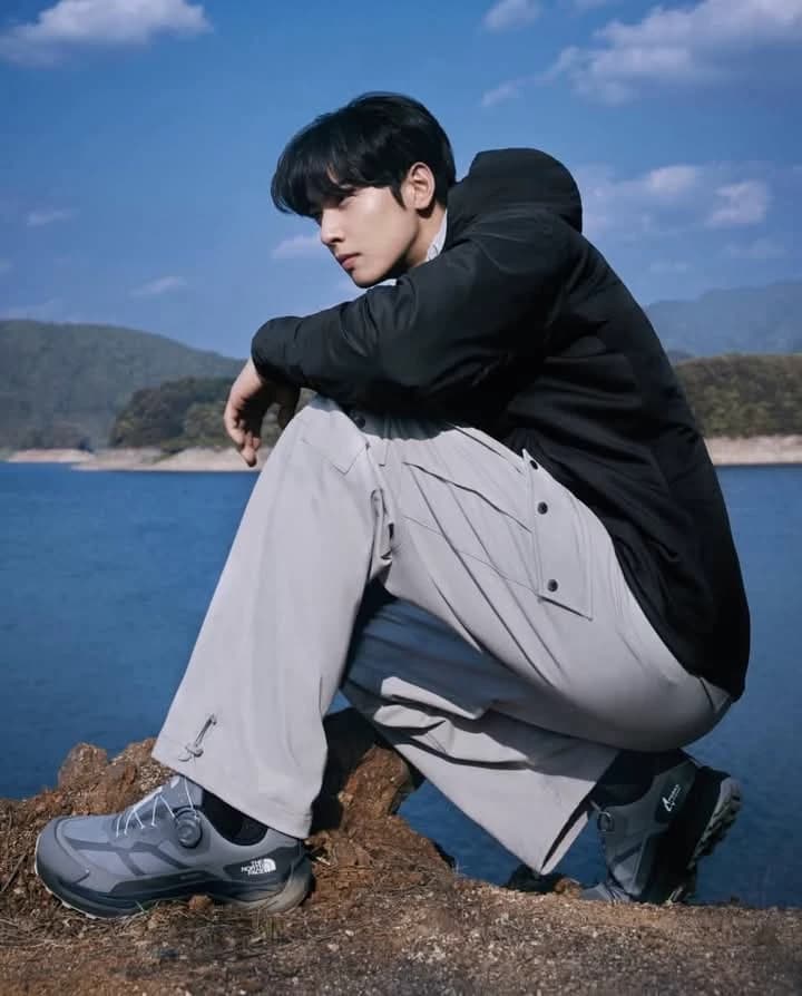 Cha eun-woo thumbnail