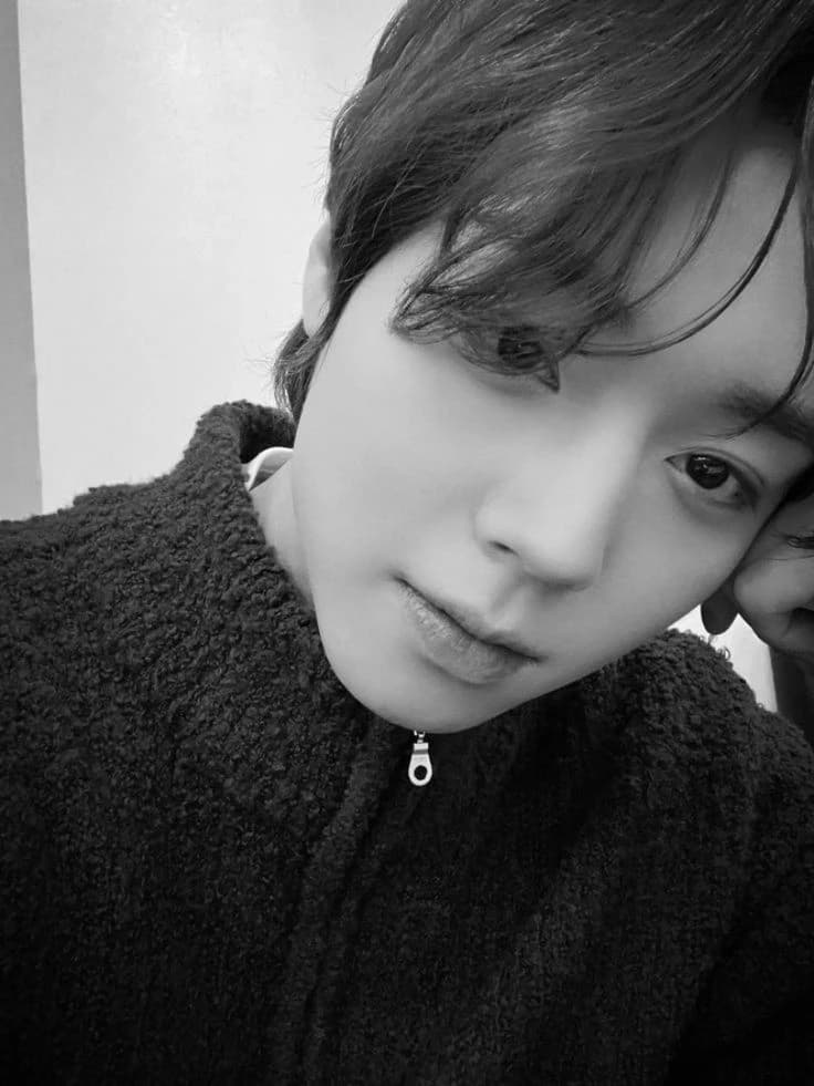 Park jihoon thumbnail