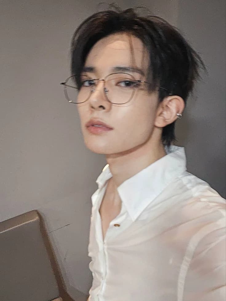 Heseeung thumbnail