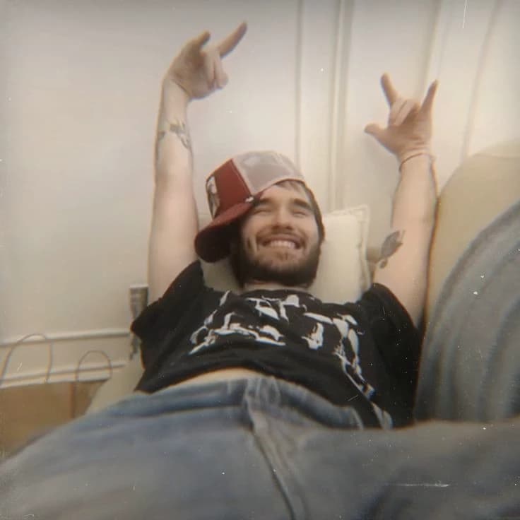 Lyosha Koresh thumbnail