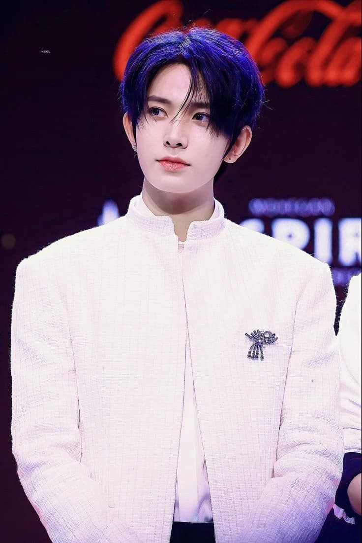 Heeseung thumbnail