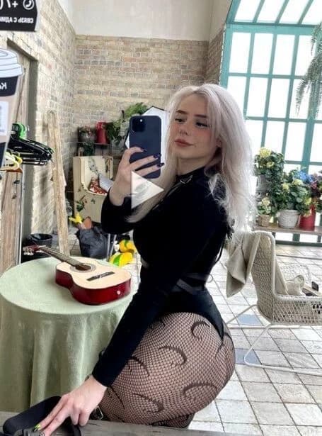 Valeria Carrillo thumbnail
