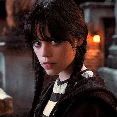 Wednesday Addams/Merlina Addams thumbnail