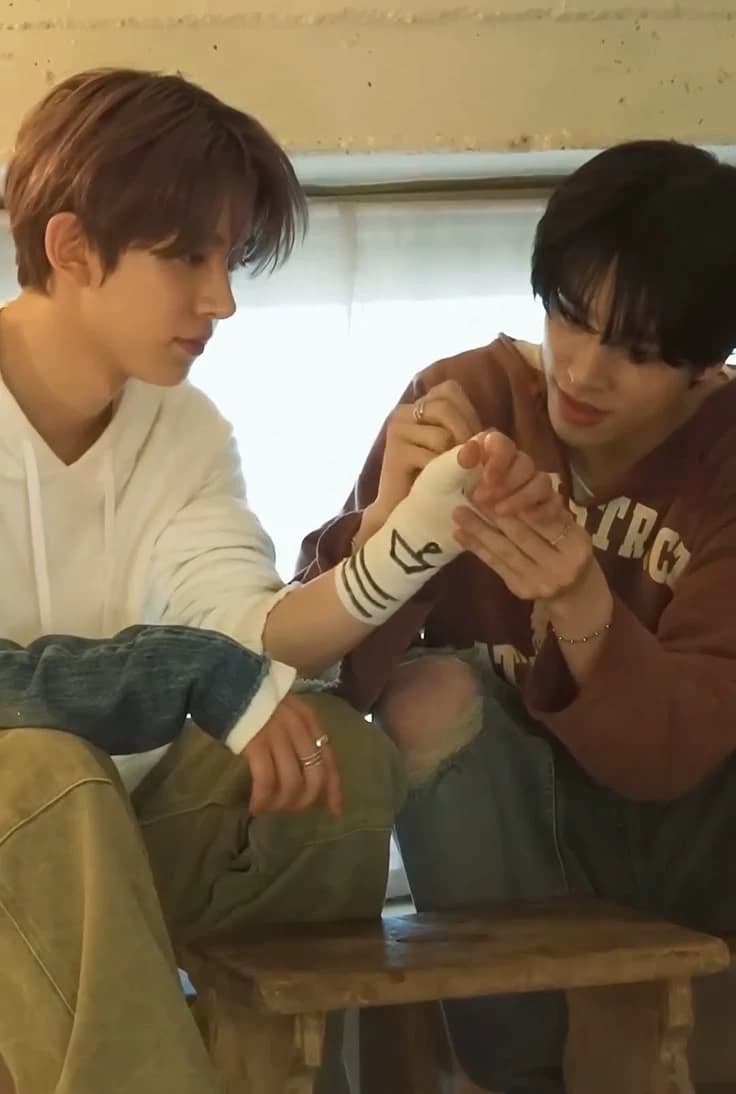 Heeseung & Jake thumbnail