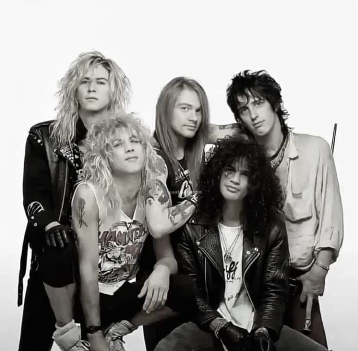Guns 'N Roses 🌹☠️ thumbnail