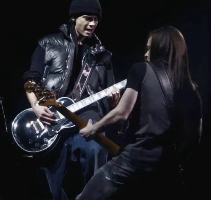 Tom Kaulitz - 𝚃𝙾𝚁𝙶 thumbnail