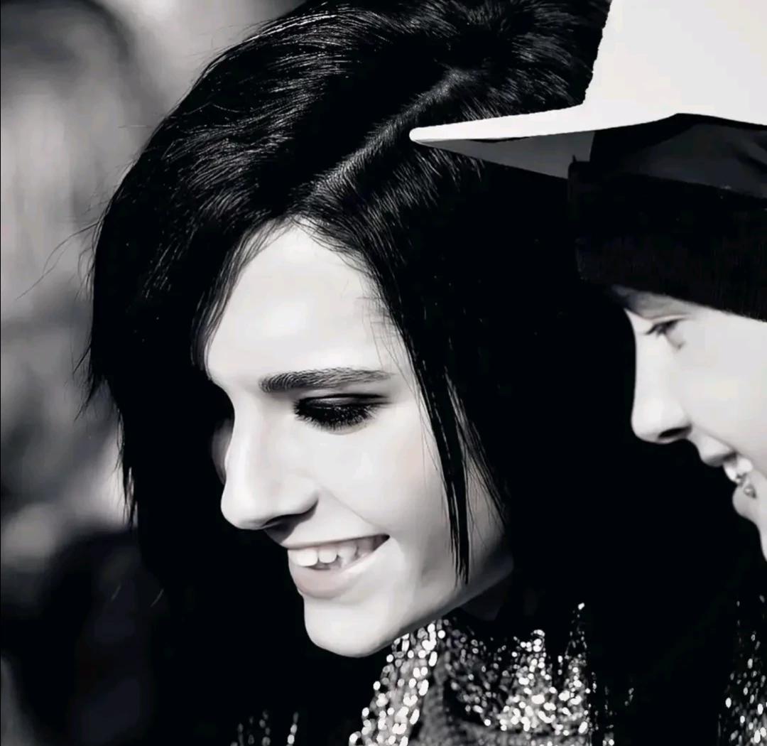Bill Kaulitz thumbnail