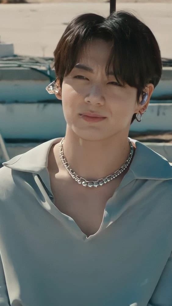 Jeon Jungkook thumbnail