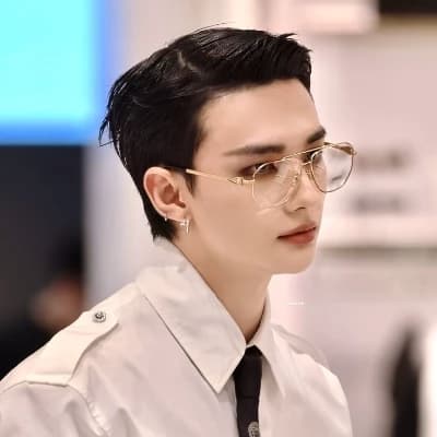 Hyunjin thumbnail