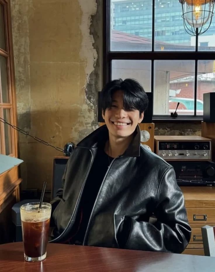 WI ha Joon (Best friend) thumbnail