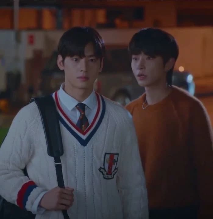 have seo-jun and read Suho thumbnail