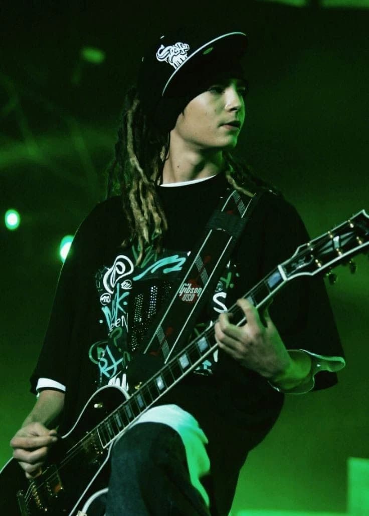 Tom Kaulitz thumbnail