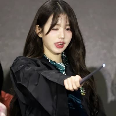 Wonyoung Jang thumbnail