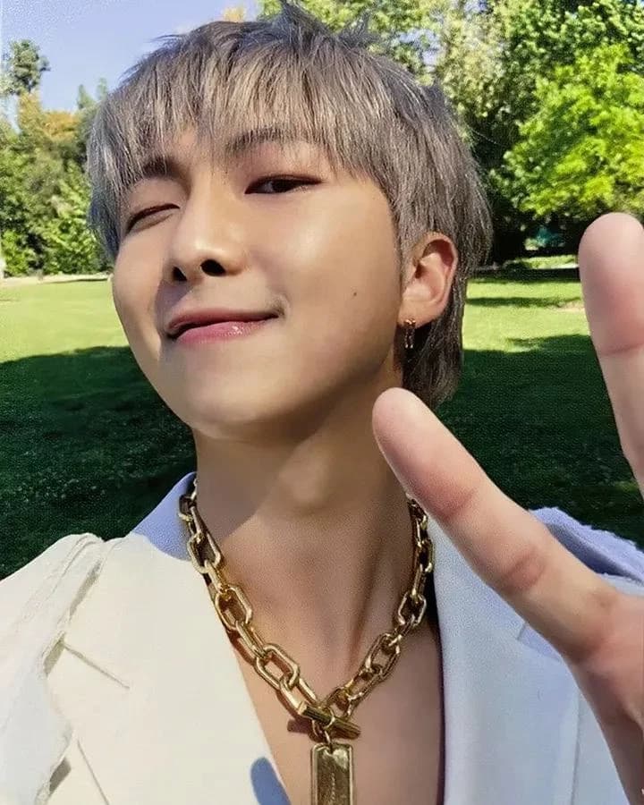 Kim Namjoon thumbnail