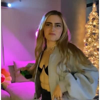Meg Donnelly thumbnail