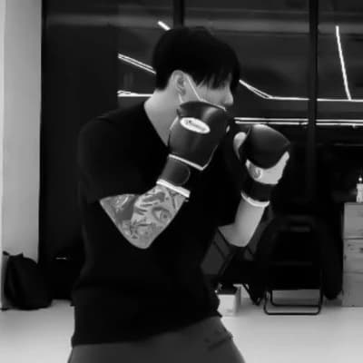 Jeon Jungkook thumbnail