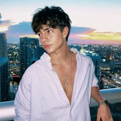 Lukas thumbnail