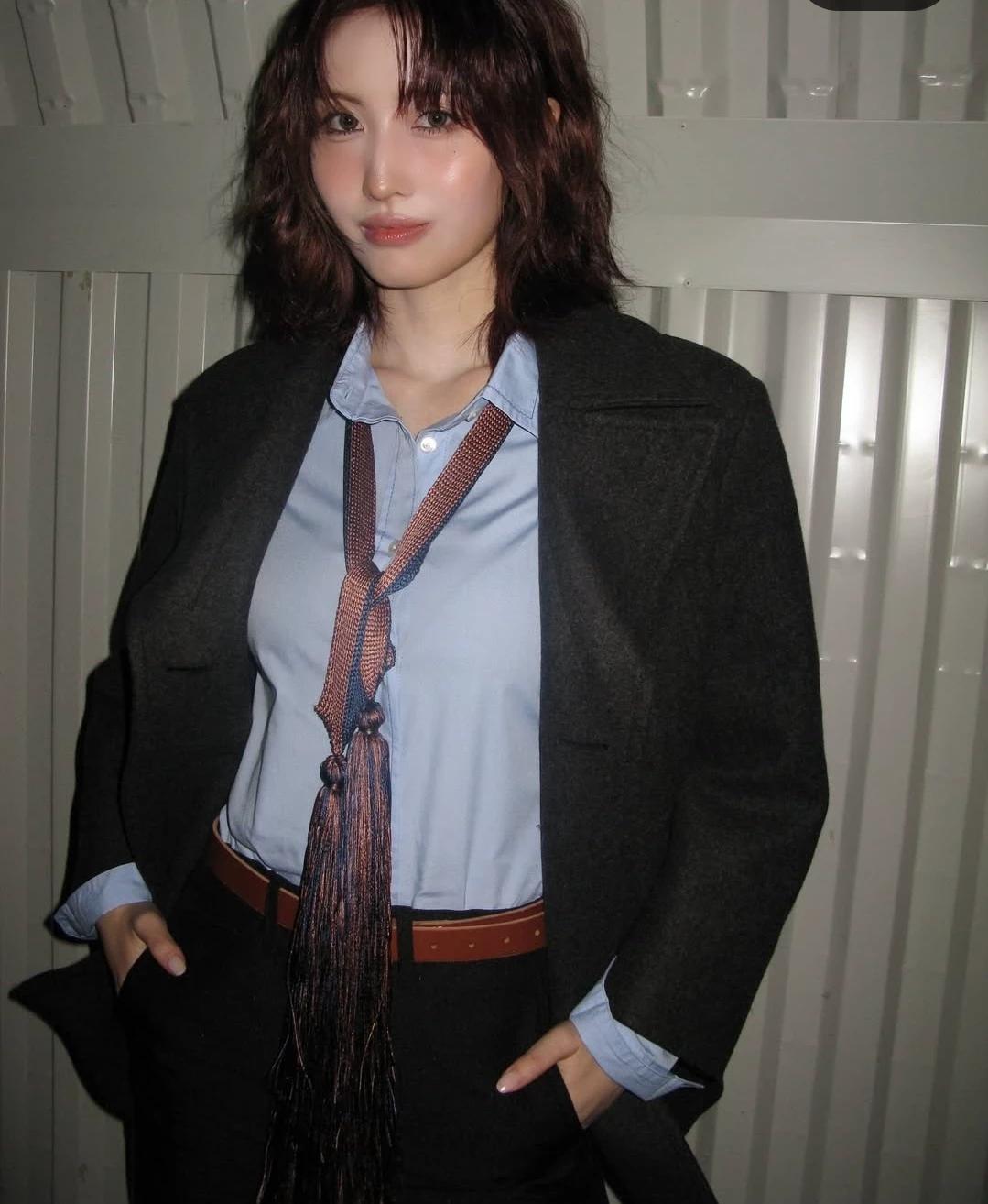 Hirai momo thumbnail