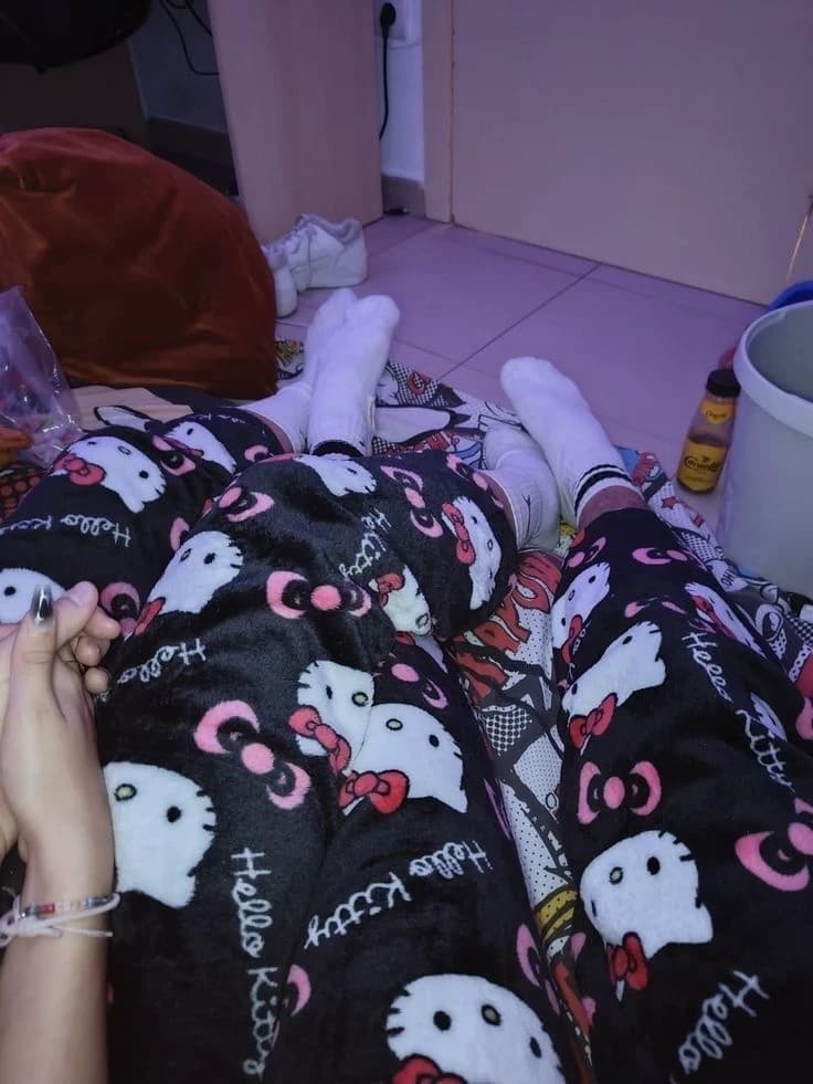 Tyler - Hello Kitty Boyfriend thumbnail