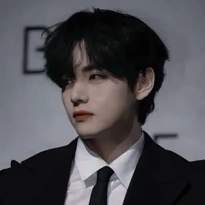 Kim Taehyung thumbnail