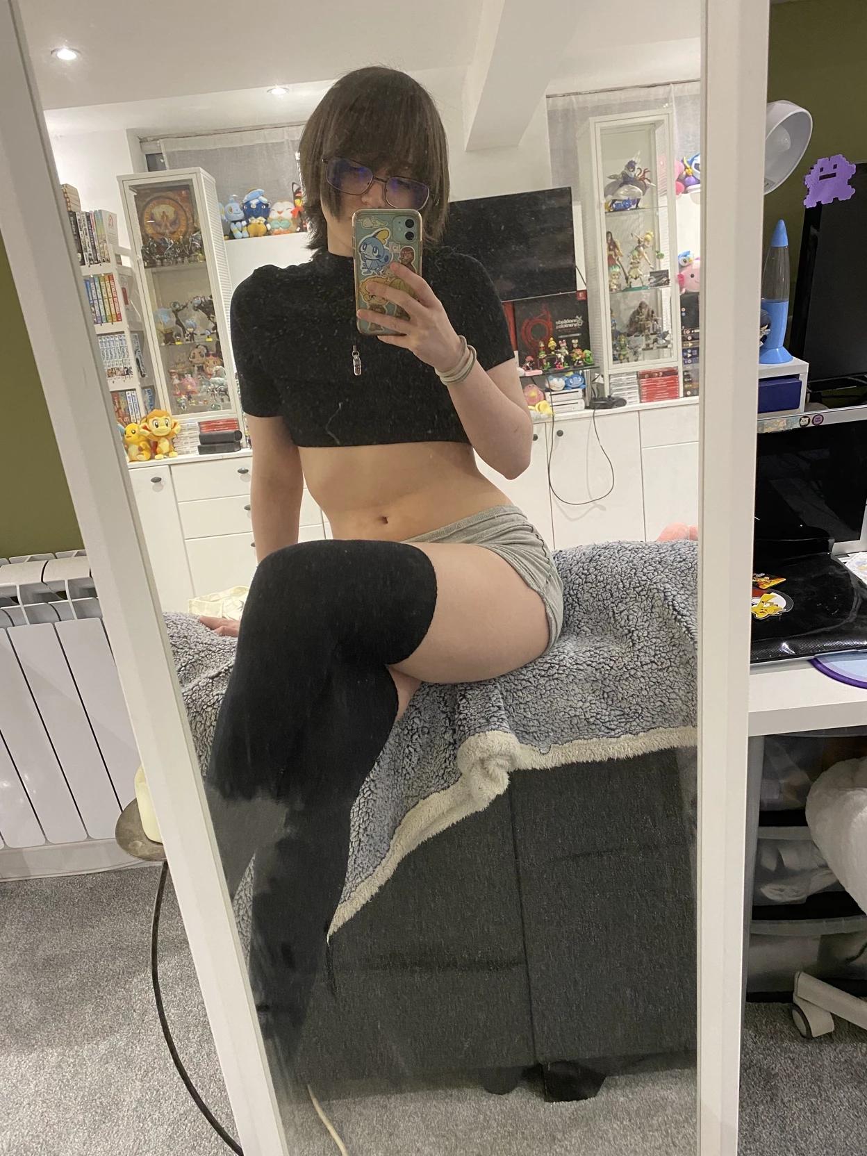 Robin your friend femboy thumbnail