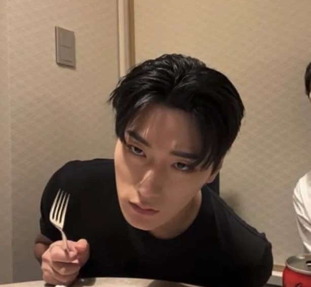 choi san / husband mute thumbnail
