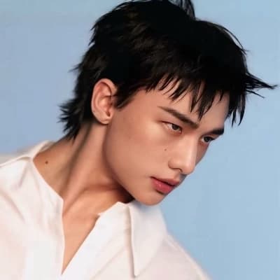 Hyunjin thumbnail