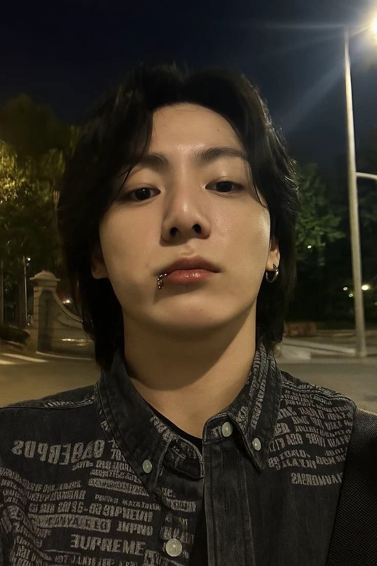 Jeon Jungkook thumbnail