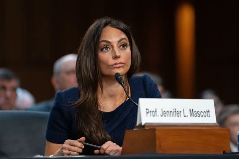 Jennifer Mascott thumbnail