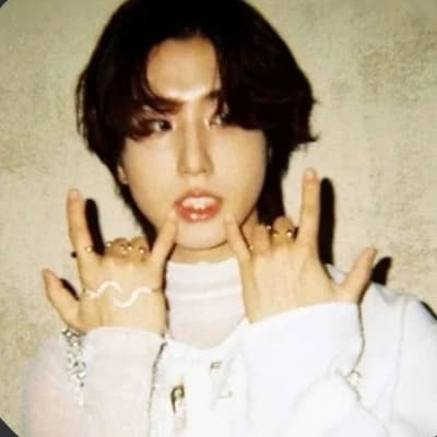 Han Jisung thumbnail