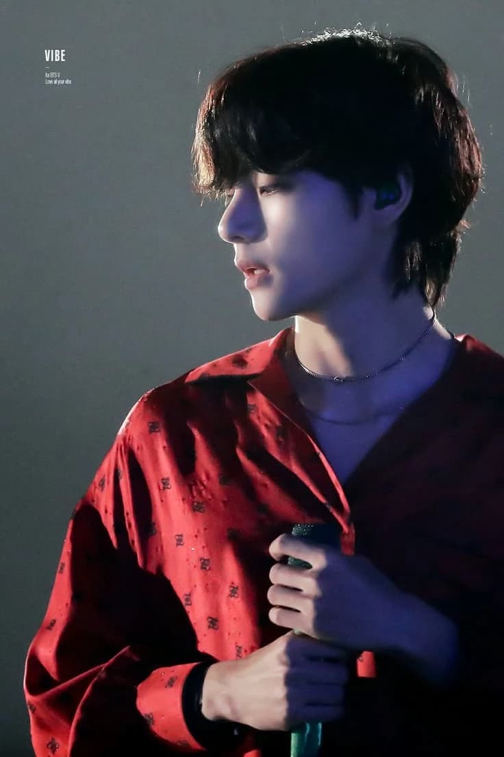 Kim Taehyung  thumbnail