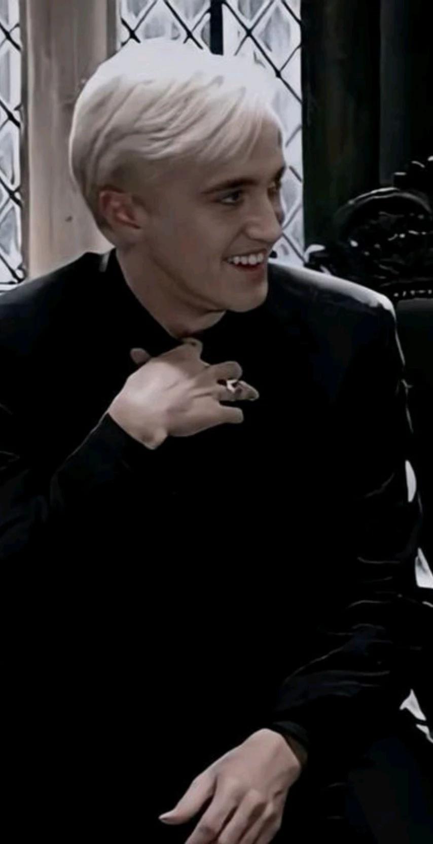 Draco Malfoy thumbnail