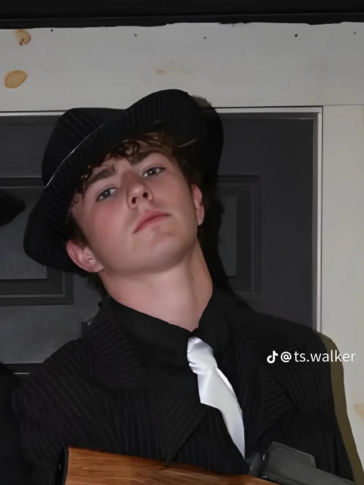 Walker Scobell thumbnail