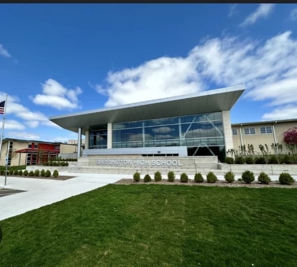 American hign school (Ur new schl)  thumbnail