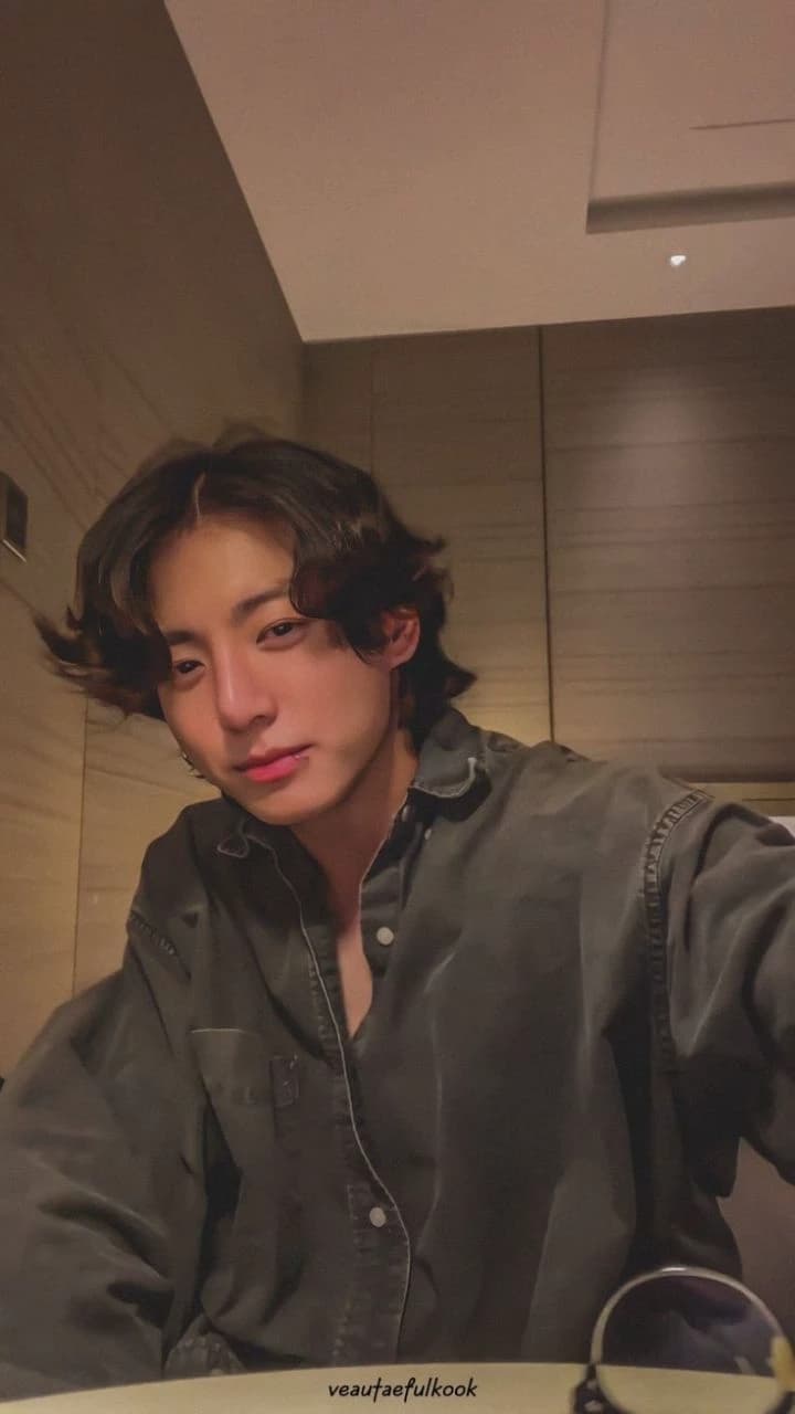 Jeon Jungkook thumbnail