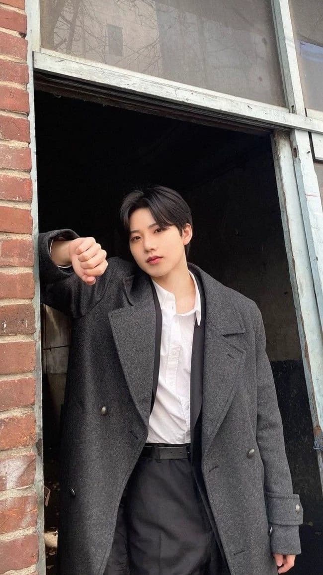 kim junkyu thumbnail