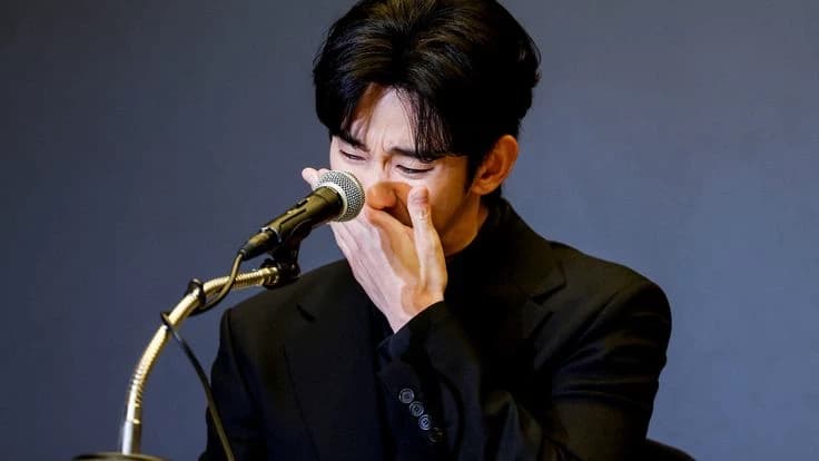 Kim Soo Hyun thumbnail